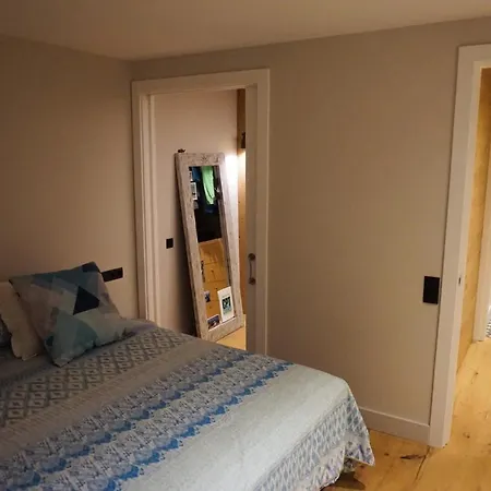 Piso Acogedor Y Moderno Con Garage En Centro * Puigcerdà