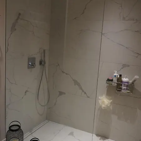 Piso Acogedor Y Moderno Con Garage En Centro Puigcerdà